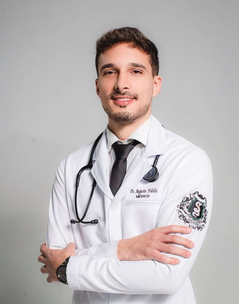 Dr. Augusto Fidelis