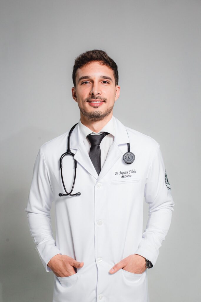 Dr. Augusto Fidelis